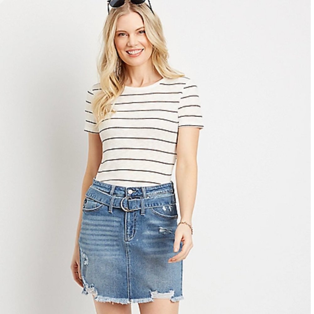 Kancan High-Rise Belted Utility Jean Skirt Size 27